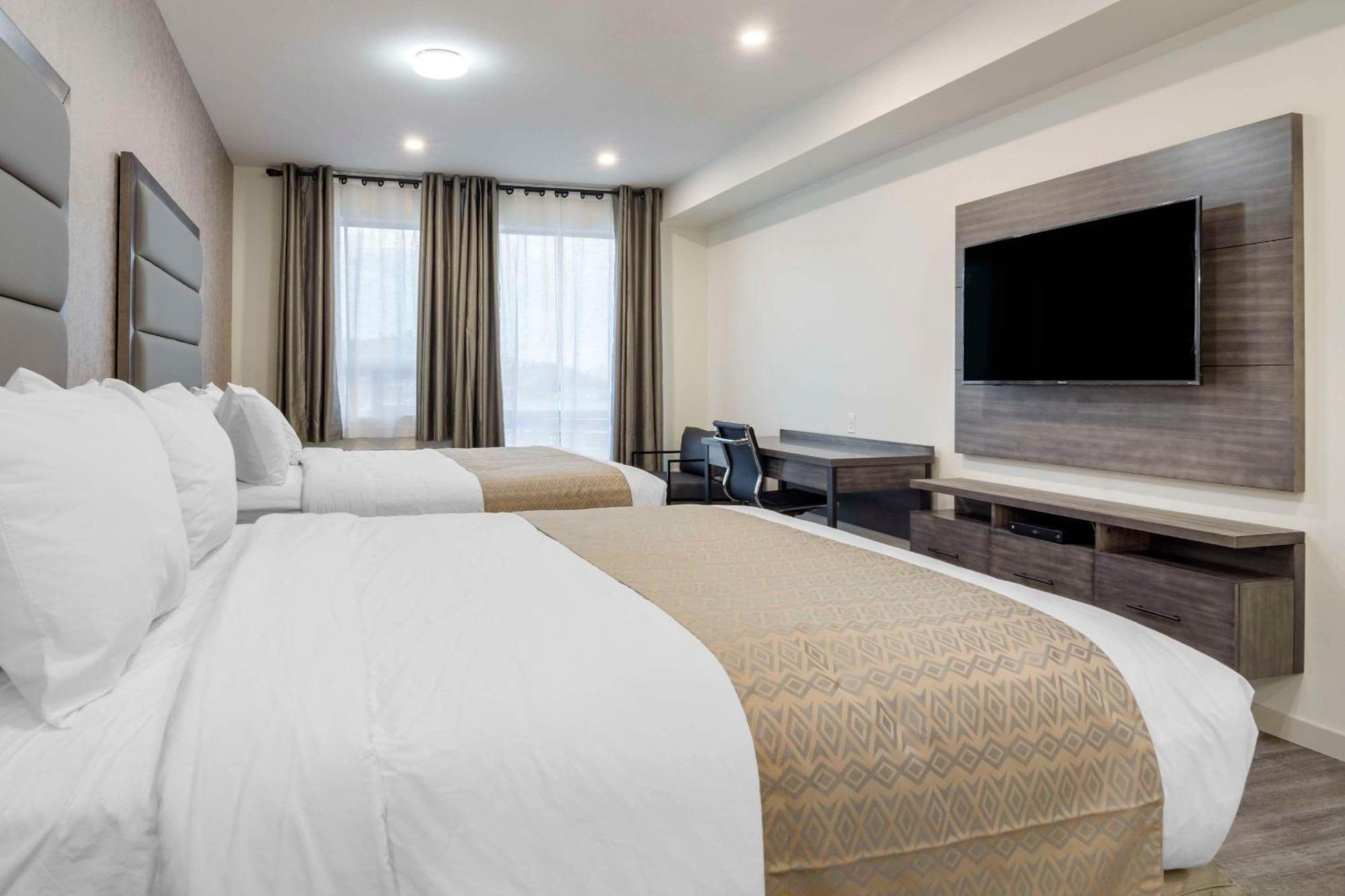 The Hue Hotel, Ascend Hotel Collection Kamloops Extérieur photo