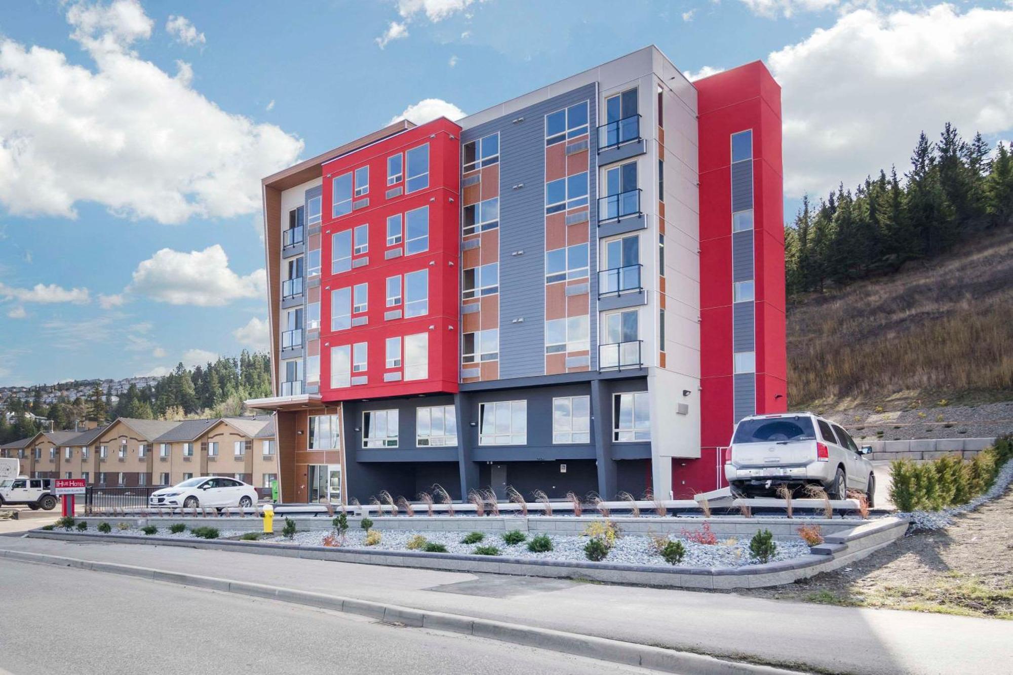 The Hue Hotel, Ascend Hotel Collection Kamloops Extérieur photo